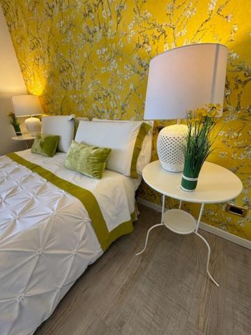 Garda Blue Lake Home Luxury Appartment デセンツァーノ・デル・ガルダ エクステリア 写真