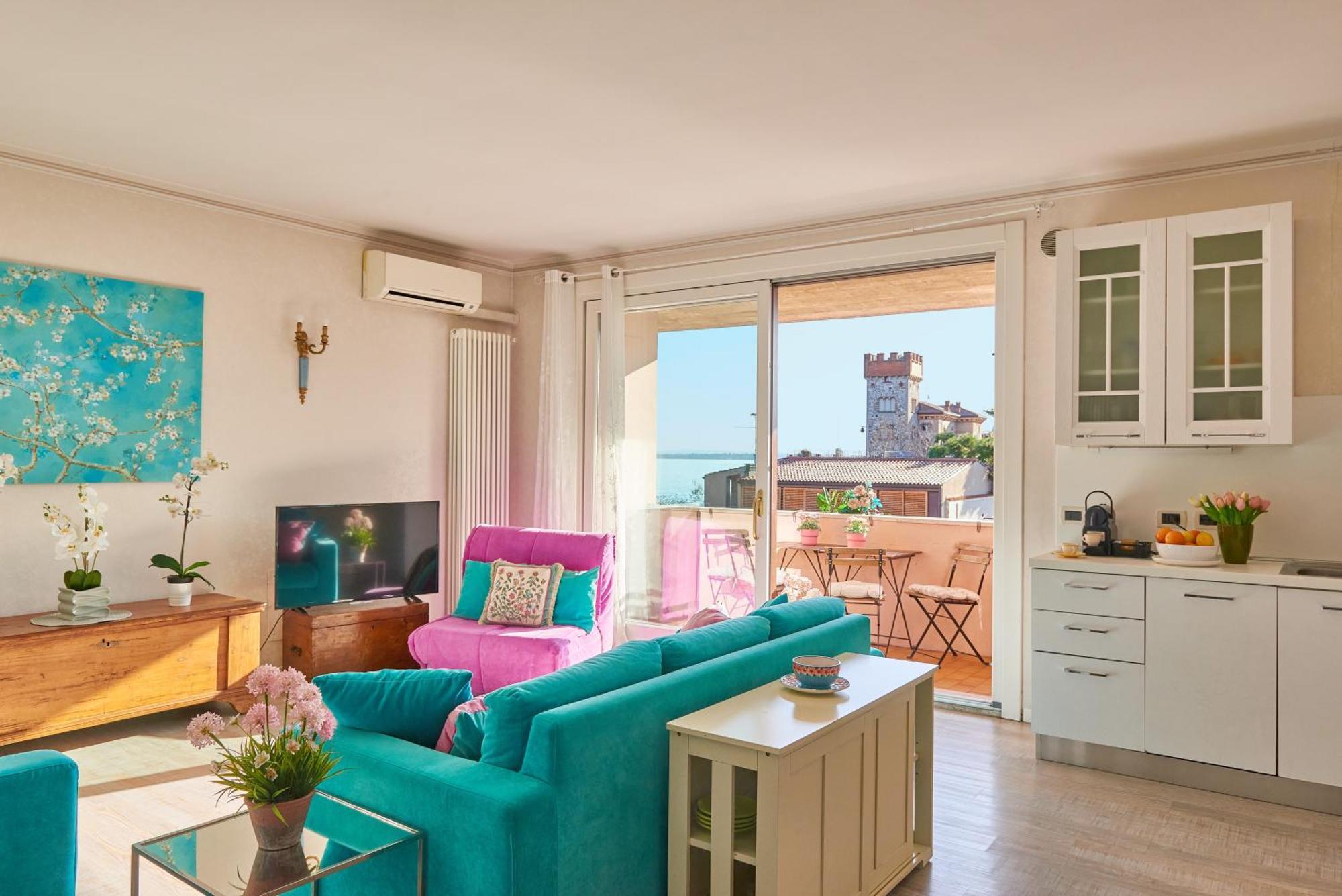 Garda Blue Lake Home Luxury Appartment デセンツァーノ・デル・ガルダ エクステリア 写真